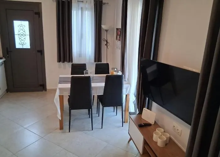 Thea Marina ! * Livádi